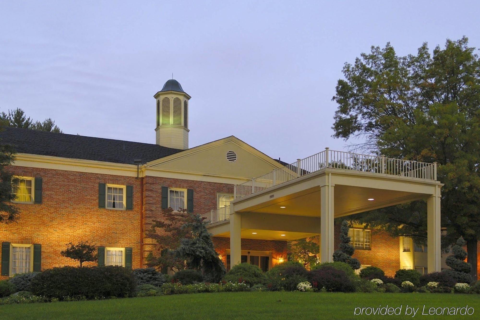 Ohio University Inn And Conference Center Athens Exterior photo